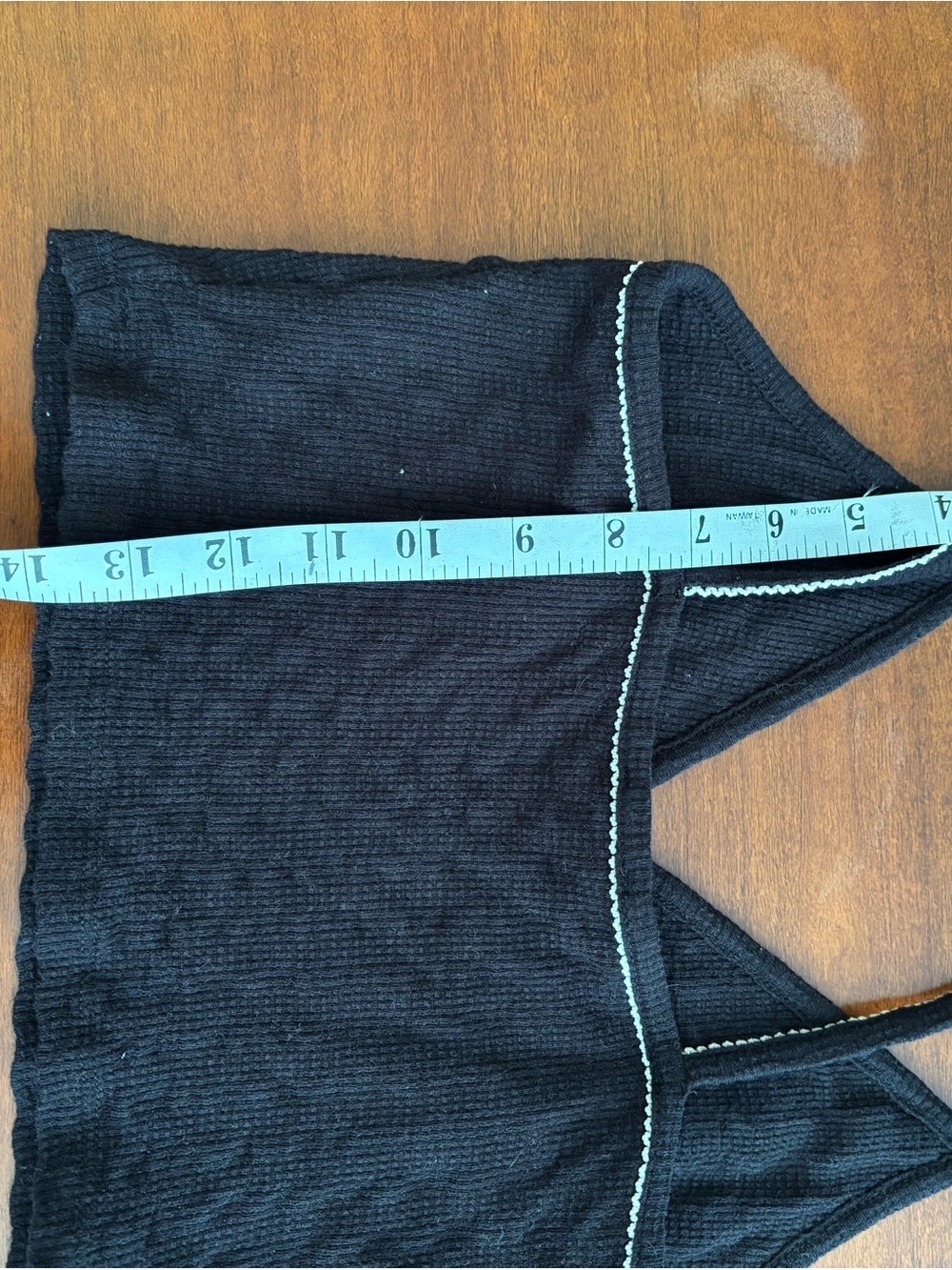 Cotton On Black Ribbed V-Neck Crop Top with Contrast Trim - Picture 7 of 7